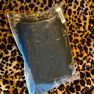 Post surgery necessities. Donut and waist wrap. 👌🏽new